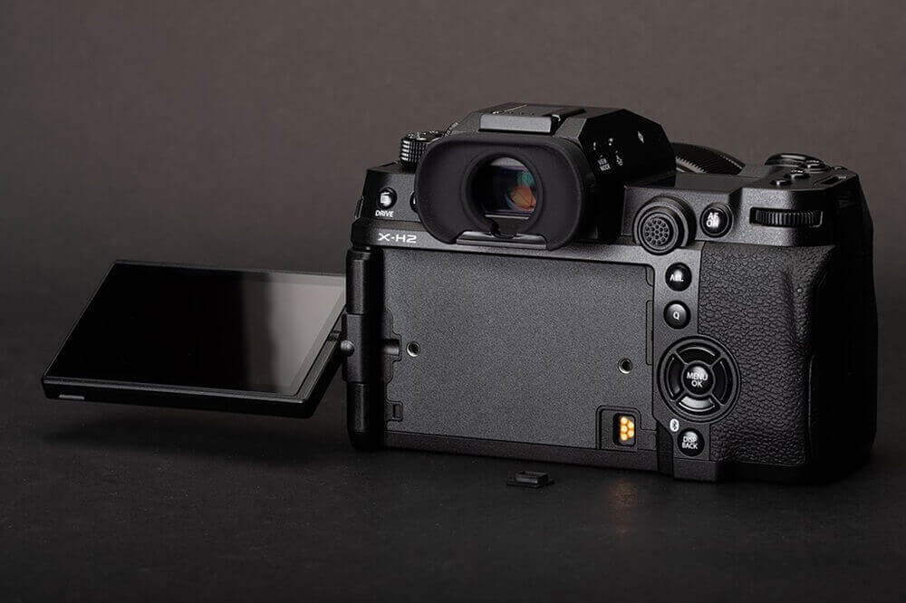 fujifilm-x-h-2-cu (2)