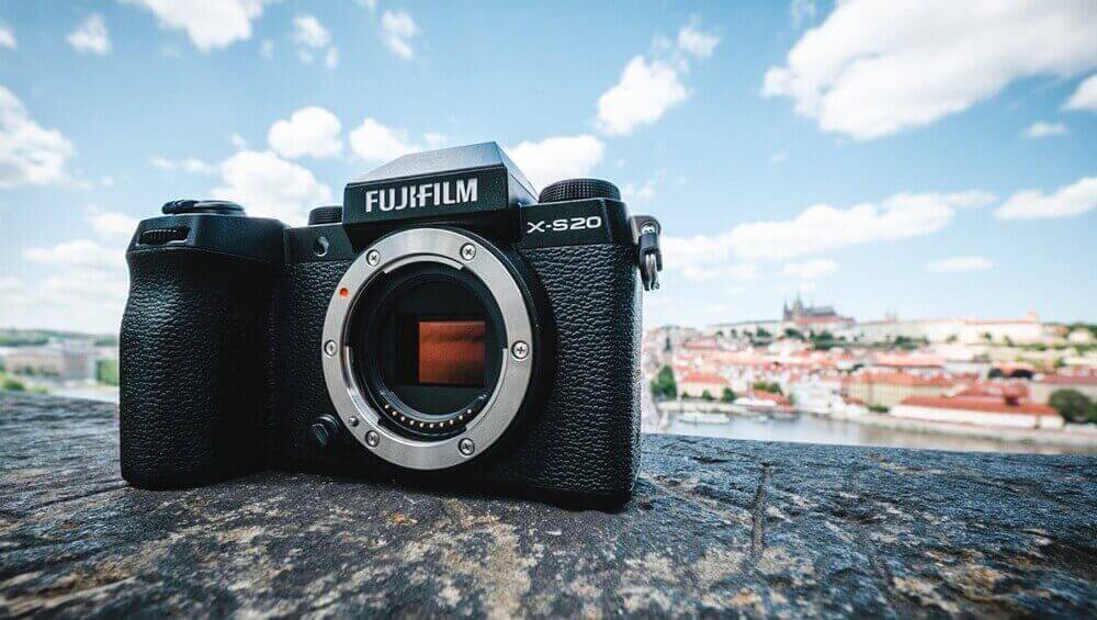 fujifilm-x-s-20-cu-chinh-hang-gia-re