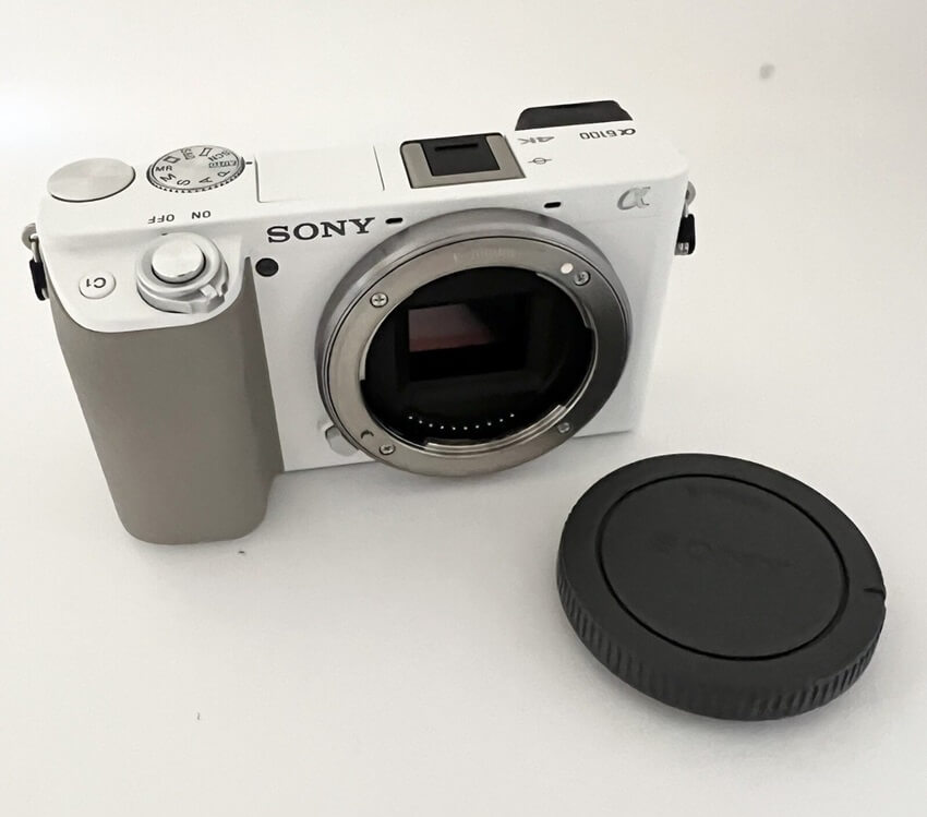 Sony-A6100-Lua-chon-may-anh-Sony-cu-tot-nhat-trong-tam-gia-12-15-trieu