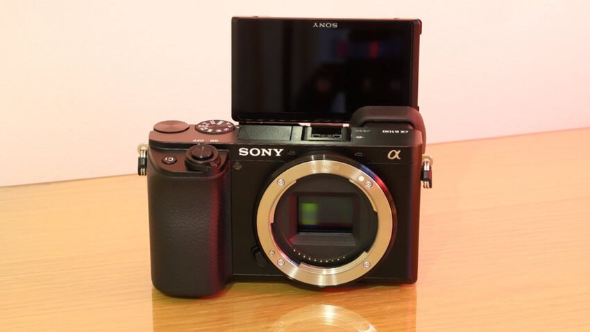 Sony-A6100-Lua-chon-may-anh-Sony-cu-tot-nhat-trong-tam-gia-12-15-trieu