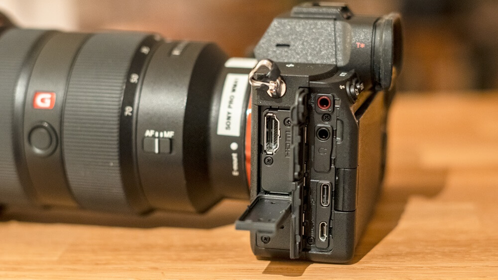 Kham-pha-Sony-A74-cu-Lay-net-sieu-nhanh-cam-bien-33mp-va-kha-nang-quay-4K-sac-net