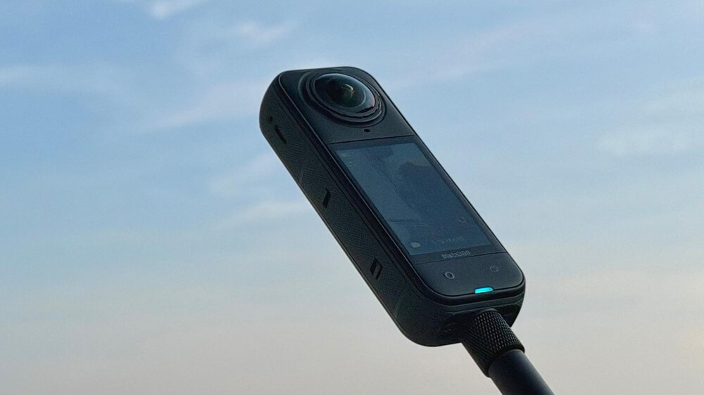 mua-insta360-x5-flytech