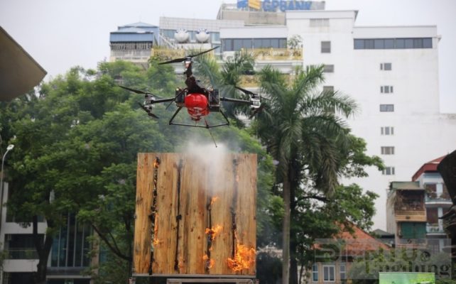 drone phòng cháy